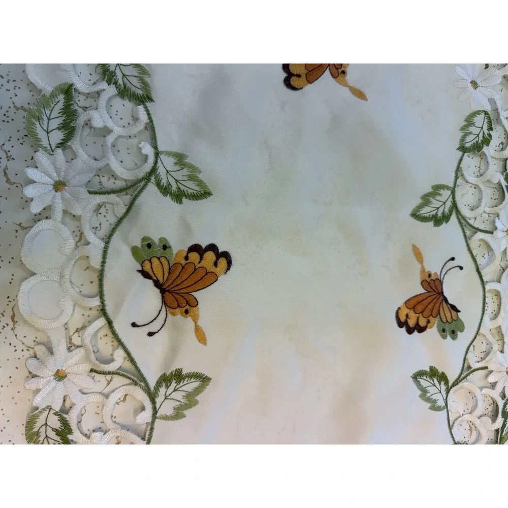 Vtg Embroidered White Table Runner Flowers Butterflies Orange Green‎